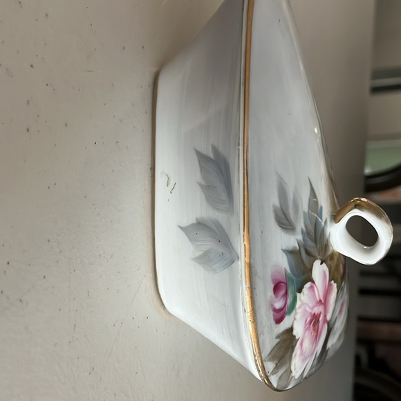 Hand painted vintage trinket box. Or candy holder. Mcm ucogco lidded candy dish - Picture 4 of 7